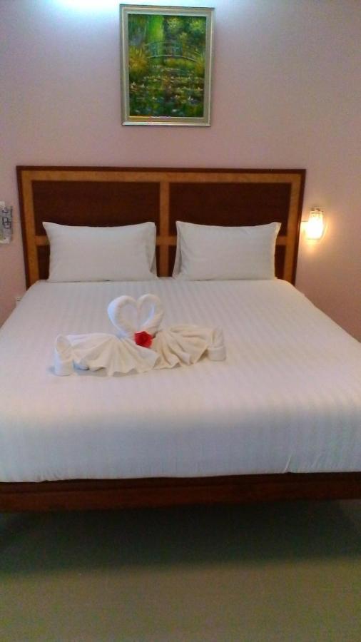Tong Chang Resort Chumphon Exteriör bild