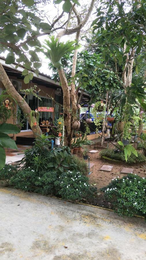 Tong Chang Resort Chumphon Exteriör bild